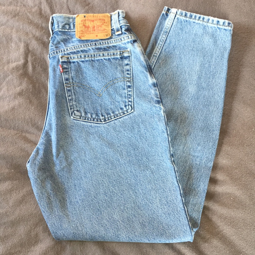Vintage Levi’s Mom Jeans